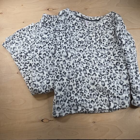 Joyspun Women's Velour White Grey Animal Print 2Pc Pajama Set 2X - Picture 1 of 15